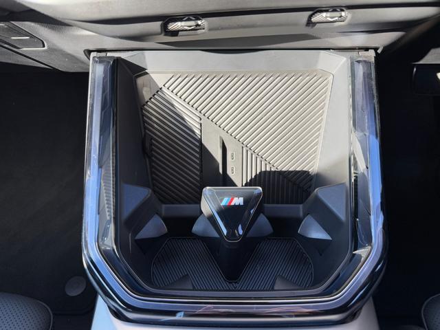 Ｘ３ ２０ｄ　ｘＤｒｉｖｅ　Ｍスポーツ　２０２８年６月まで保証付　アルカンタラ／ヴェガンザシート　１９インチＡＷ　シートヒーター／ベンチレーション　Ｈａｒｍａｎ／ｋａｒｄｏｎ　ハンズオフアシスト　ＡＣＣ　ＨＵＤ（43枚目）