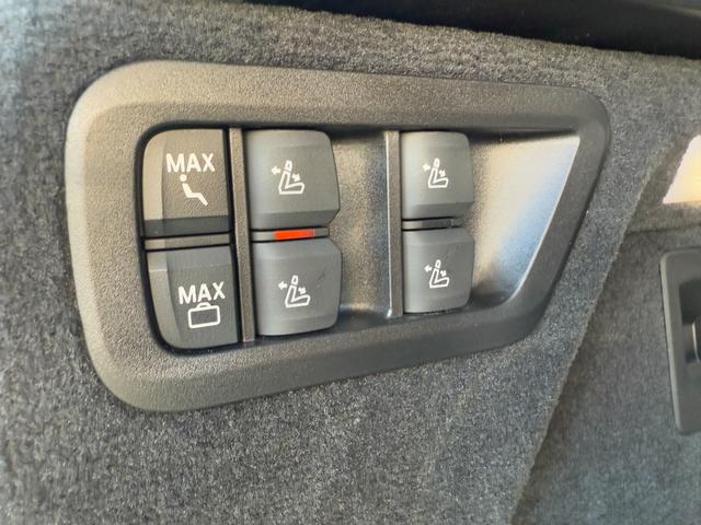 ���Ђ��q�l��蒸��������Ԃ�f���J�[���݌ɂ̖w�ǂ��߂Ă��܂��B�Ԃ̌o���␮���L�^��������A�����S���Ă��Ԃ����I�ђ����鐳�K�f�B�[���[�Ȃ�ł͂̃��C���i�b�v�ł������܂��B