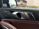 xDrive 35d Mスポーツ 令和10年2月保証付 BMW Individual エクステンド・レザー・メリノ コーヒー・ブラウン オプション22AW カーボントリム harman/kardon 前席シートベンチレーション(23枚目)