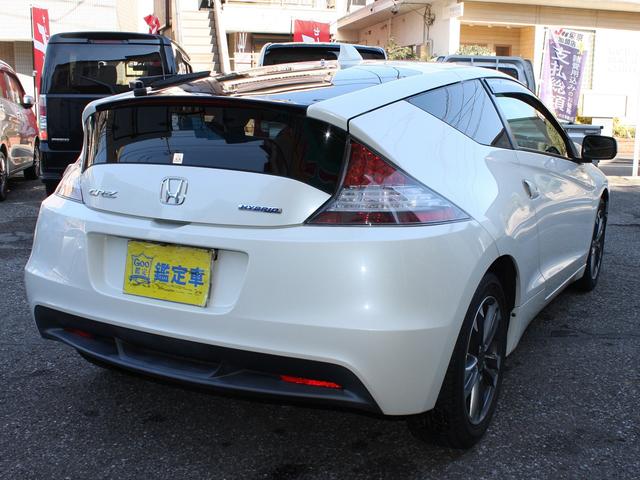 ＣＲ－Ｚ α　ＤＴＶ付純正ナビ　Ｂカメラ　アンテナ分離型ＥＴＣ　運転席／助手席エアバッグ　後席３点式シートベルト　衝突安全ボディー　盗難防止システム　ＡＢＳ＋ＴＣＳ＋横すべり抑制　ＵＶカット／プライバシーガラス（4枚目）