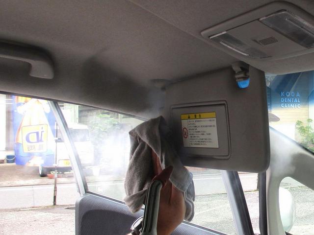 フィット １３Ｇ・Ｆパッケージ　ＢＬＵＥＴＯＯＴＨ付パナソニック製ＳＤナビ　Ｂカメラ　アンテナ分離型ＥＴＣ　スマ－トキ－　運転／助手席ＳＲＳ　分割可倒式リアシート　ＵＶカット／プライバシーガラス　衝突安全ボディー　盗難防止システム（49枚目）