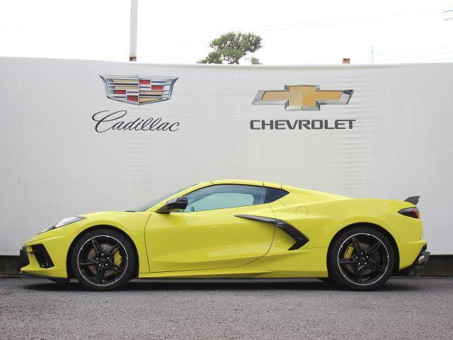 シボレーコルベット シルバーフレイムシリーズ 法人1オーナー 限定外装カラー アクセラレートイエローメタリック イエローブレーキキャリパー イエローシートベルト カーボンフラッシュペイントホイル(11枚目)