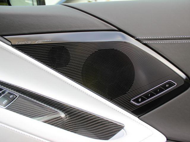 シボレーコルベット シルバーフレイムシリーズ 法人1オーナー 限定外装カラー アクセラレートイエローメタリック イエローブレーキキャリパー イエローシートベルト カーボンフラッシュペイントホイル(17枚目)