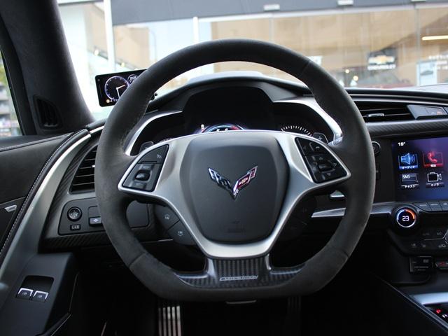 シボレーコルベット Ｚ０６　２０１６モデルＺ０６　ＬＴ４スーパーチャージド６５９ｐｓエンジン　マットブラックラッピング　ブラックペイントホイール　シートヒーター・ベンチレーション　アップルカープレイ対応　地デジ・ナビ（15枚目）