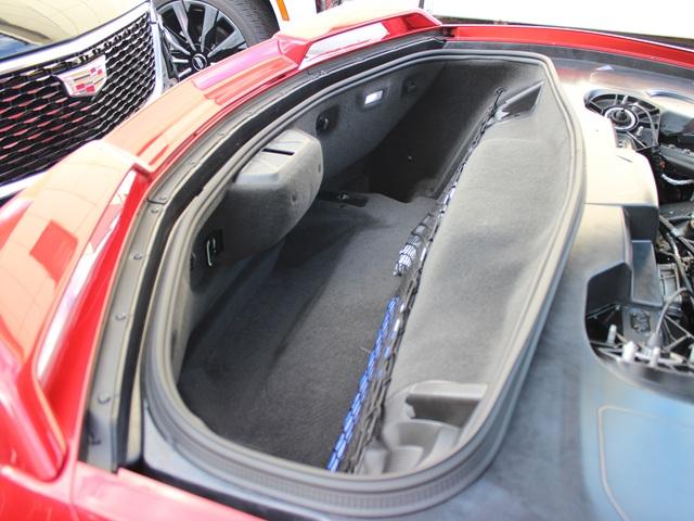 シボレーコルベット ２ＬＴ　２０２３モデルコルベット２ＬＴ　フロントリフター　シートヒーター・ベンチレーション　クラウドストリーミングナビ　レッドミスト外装　スカイクールグレー内装　アップルカープレイ・ａｎｄｒｏｉｄオート対応（15枚目）