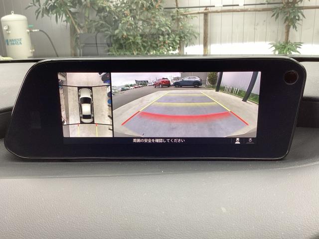 MAZDA3セダン 15S ツーリング 当社下取 360°ビューモニター 全車速追従機能付きレーダークルーズ アンドロイドオート アップルカープレイ 前後パーキングセンサー レーンキープアシスト 8.8インチセンターディスプレイ ドラレコ(5枚目)