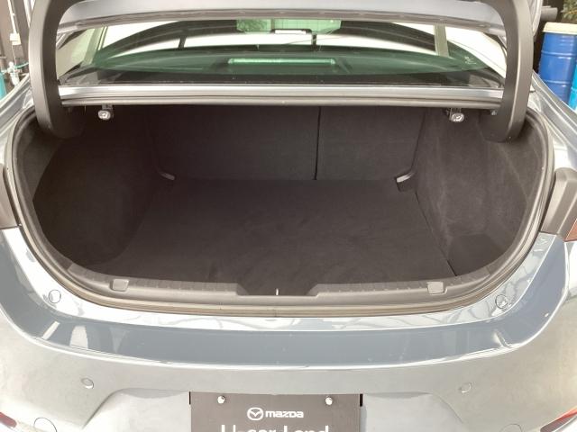 MAZDA3セダン 15S ツーリング 当社下取 360°ビューモニター 全車速追従機能付きレーダークルーズ アンドロイドオート アップルカープレイ 前後パーキングセンサー レーンキープアシスト 8.8インチセンターディスプレイ ドラレコ(10枚目)