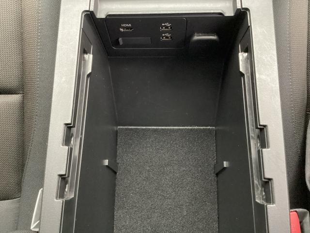 MAZDA3セダン 15S ツーリング 当社下取 360°ビューモニター 全車速追従機能付きレーダークルーズ アンドロイドオート アップルカープレイ 前後パーキングセンサー レーンキープアシスト 8.8インチセンターディスプレイ ドラレコ(21枚目)