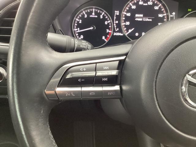 MAZDA3セダン 15S ツーリング 当社下取 360°ビューモニター 全車速追従機能付きレーダークルーズ アンドロイドオート アップルカープレイ 前後パーキングセンサー レーンキープアシスト 8.8インチセンターディスプレイ ドラレコ(22枚目)