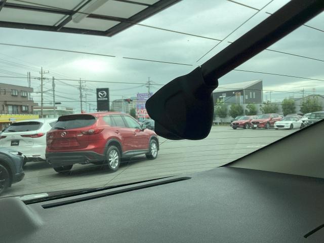 MAZDA3セダン 15S ツーリング 当社下取 360°ビューモニター 全車速追従機能付きレーダークルーズ アンドロイドオート アップルカープレイ 前後パーキングセンサー レーンキープアシスト 8.8インチセンターディスプレイ ドラレコ(26枚目)