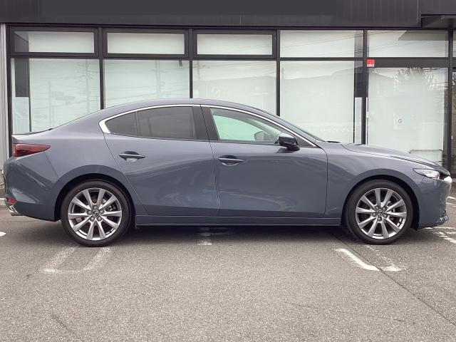MAZDA3セダン 15S ツーリング 当社下取 360°ビューモニター 全車速追従機能付きレーダークルーズ アンドロイドオート アップルカープレイ 前後パーキングセンサー レーンキープアシスト 8.8インチセンターディスプレイ ドラレコ(39枚目)