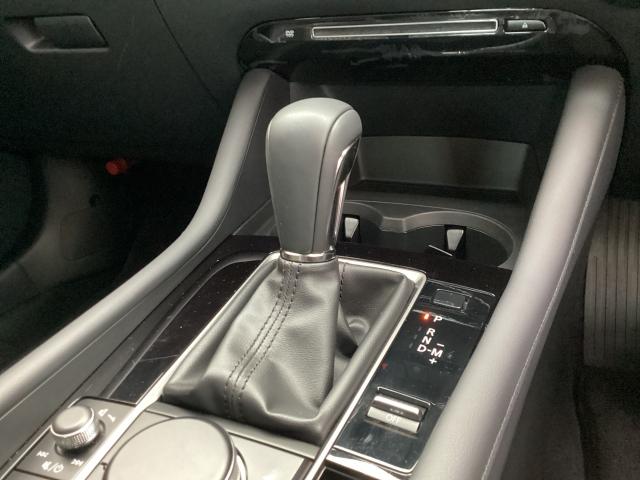 MAZDA3セダン 1.5 15S ツーリング 9/18 太田第二京浜行 車線逸脱警報 360°カメラ レーダークルーズ スマートブレーキサポート クリアランスソナー ミュージックプレイヤー接続可 LEDヘッド ドラレコ DVD ナビ&TV ETC(17枚目)