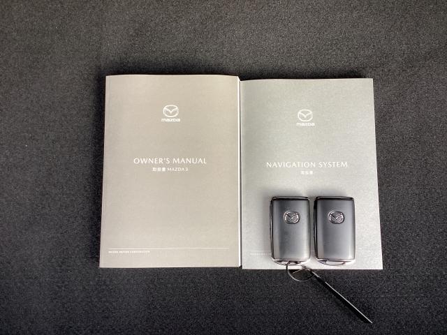 MAZDA3セダン 1.5 15S ツーリング 9/18 太田第二京浜行 車線逸脱警報 360°カメラ レーダークルーズ スマートブレーキサポート クリアランスソナー ミュージックプレイヤー接続可 LEDヘッド ドラレコ DVD ナビ&TV ETC(29枚目)
