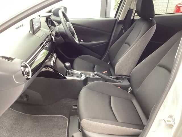 ＭＡＺＤＡ２ １．５　１５ＢＤ　当社元社用車　３６０°ビューモニター　８．８インチセンターディスプレイ　地上デジタルＴＶチューナー（フルセグ）　アップルカープレイ　アンドロイドオート　パノラマモニタ　ブルートゥース　前後ソナー　禁煙（9枚目）