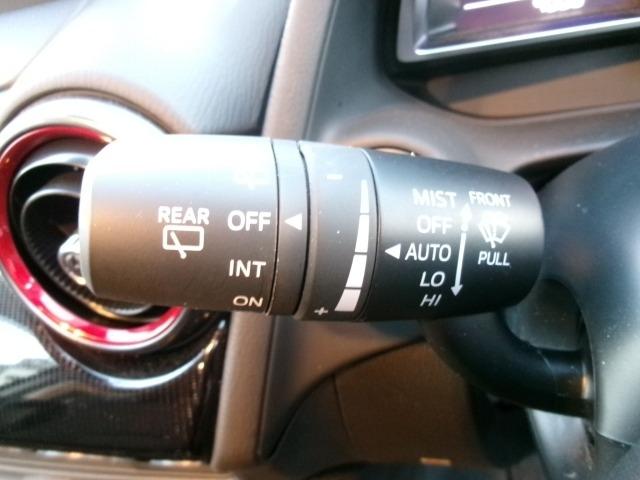 MAZDA2 1.5 15スポルト 当社下取 ワンオーナー 360°ビューモニター 前後ドライブレコーダー 8.8インチセンターディスプレイ ETC 前後AT誤発進抑制制御 レーンキープアシスト 車線逸脱警報システム AUX ドラレコ(25枚目)