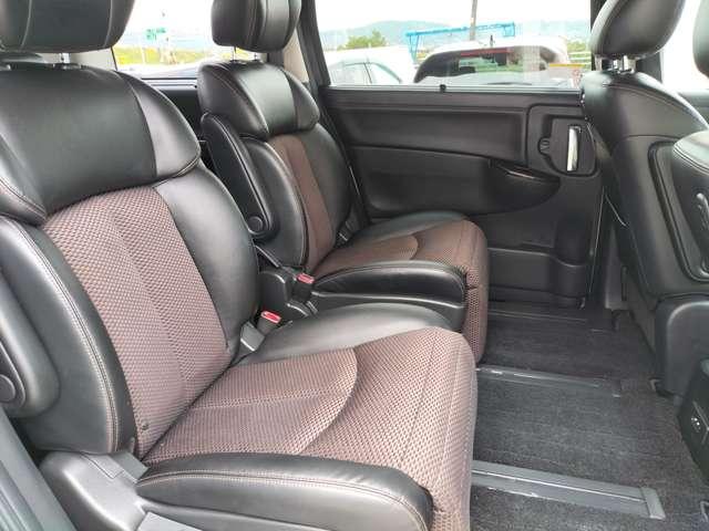 エルグランド ２．５　２５０ハイウェイスター　※メーカーラインナビ＋地デジ＋全周囲カメラ　リアカメラ　ＰＳ　キーフリー　サイドカメラ　サイドエアバック　ＴＶナビ　記録簿有　ＥＴＣ付　パワーウインドウ　運転席エアバッグ　メモリーナビ　ＡＢＳ　助手席エアバッグ　ワンセグＴＶ　スマートキ（13枚目）