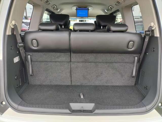 エルグランド ２．５　２５０ハイウェイスター　※メーカーラインナビ＋地デジ＋全周囲カメラ　リアカメラ　ＰＳ　キーフリー　サイドカメラ　サイドエアバック　ＴＶナビ　記録簿有　ＥＴＣ付　パワーウインドウ　運転席エアバッグ　メモリーナビ　ＡＢＳ　助手席エアバッグ　ワンセグＴＶ　スマートキ（14枚目）