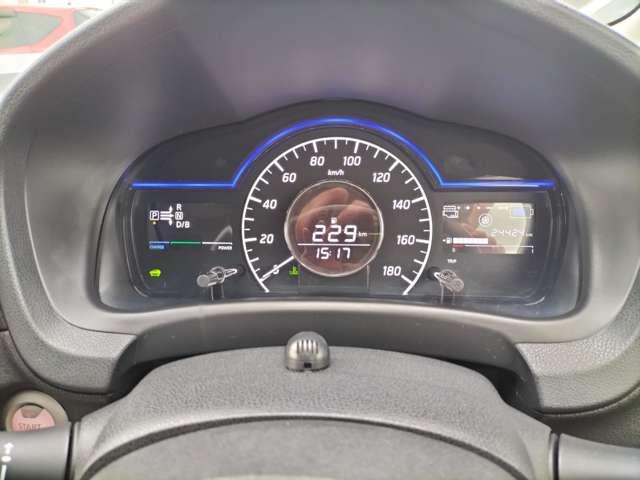 ノート 1.2 e-POWER メダリスト ※純正メモリーナビ+地デジ+全周囲カメラ 被害軽減ブレーキ TVナビ バックモニター インテリキー 盗難防止装置 LEDランプ 車線逸脱警報システム キーフリー アルミホイール ETC オートエアコン 記録簿 パワーウインドウ メモリーナビ(5枚目)