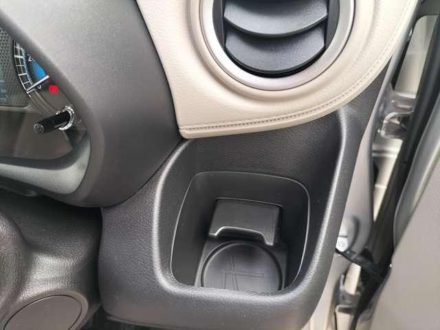 デイズ X アラウンドM 踏み間違え防止 スマートキー イモビライザー バックカメラ ETC レーンキープ アイドリングストップ キーレス フルオートエアコン WAB 記録簿 運転席エアバック サイドエアバッグ(10枚目)