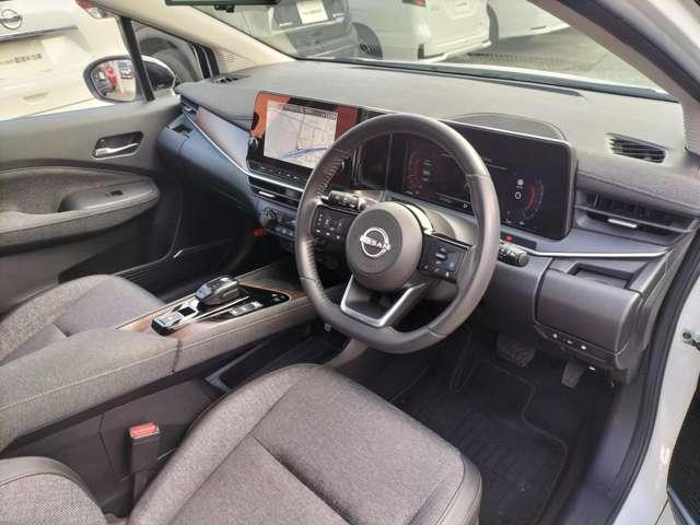 オーラ Ｇ　自動（被害軽減）ブレーキ　ＬＥＤ　ＬＫＡ　サイドカメラ　ＥＴＣ　ドライブレコーダー　カーテンエアバッグ　イモビライザー　アルミホイール　インテリジェントキー　パワーウィンドウ　フルオートエアコン（12枚目）