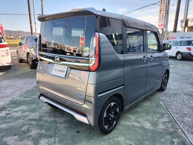 ルークス ハイウェイスター　Ｘ　アイスト　衝突被害軽減ブレ－キ　マルチビューカメラ　車線逸脱警報装置　ＥＴＣ　スマートキー　パワーウィンドウ　ドライブレコーダー　ナビＴＶ　バックカメラ　記録簿　パワステ　オートエアコン　メモリーナビ（2枚目）