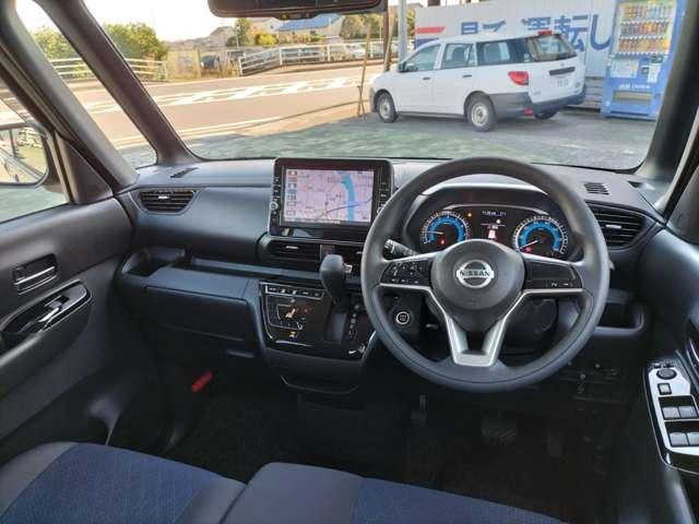 ルークス ハイウェイスター　Ｘ　アイスト　衝突被害軽減ブレ－キ　マルチビューカメラ　車線逸脱警報装置　ＥＴＣ　スマートキー　パワーウィンドウ　ドライブレコーダー　ナビＴＶ　バックカメラ　記録簿　パワステ　オートエアコン　メモリーナビ（4枚目）