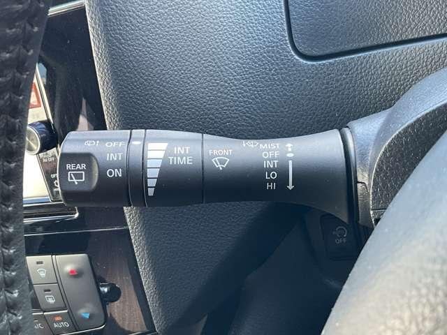 セレナ ハイウェイスター Vセレクション+セーフティII 踏み間違い防止装置 Rカメラ インテリジェントキー レーンキープ パワーステアリング ETC クルーズコントロール フルセグテレビ メモリーナビ ナビTV ABS キーフリー パワーウィンドウ アルミ(9枚目)