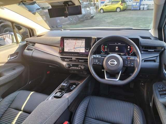 オーラ G FOUR レザーエディション LKA 追従クルコン LEDライト バックモニター ドライブレコーダー インテリキー 4WD ETC アルミ 記録簿 サイドカメラ 盗難警報器 キーレスエントリー オートエアコン メモリーナビ(4枚目)