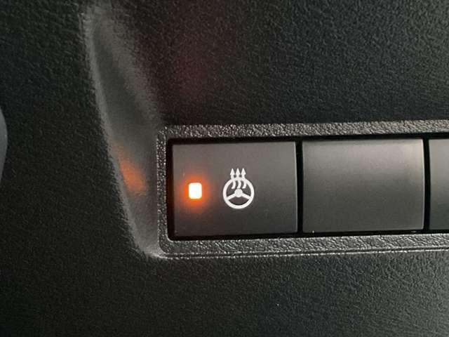 オーラ G FOUR レザーエディション LKA 追従クルコン LEDライト バックモニター ドライブレコーダー インテリキー 4WD ETC アルミ 記録簿 サイドカメラ 盗難警報器 キーレスエントリー オートエアコン メモリーナビ(18枚目)