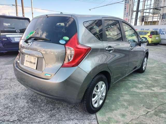 ノート X ETC搭載 記録簿付き スマトキー セキュリティーアラーム キーレス 運転席助手席エアバッグ ナビTV ワンセグ バックカメラ エアコン パワーウィンドウ パワーステアリング ABS メモリーナビ(3枚目)