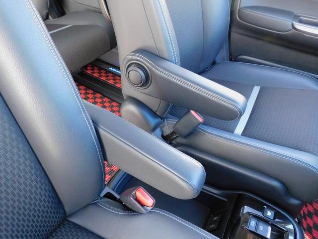 ステップワゴンスパーダ ｅ：ＨＥＶスパーダＧ・ＥＸホンダセンシング　純正１０インチメモリーナビ（ＣＤ録音・ＤＶＤ・地デジ・Ｂｌｕｅｔｏｏｔｈオーディオ）　バックカメラ　両側電動スライドドア　ＥＴＣ２．０　ドライブレコーダー　ＬＥＤヘッドライト（41枚目）