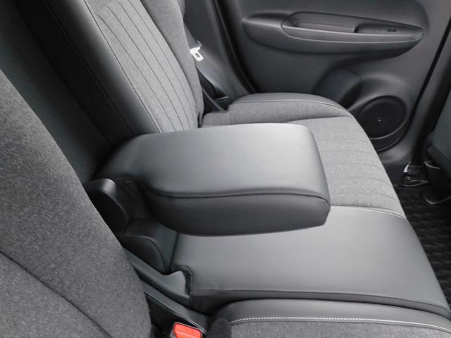 フィット e:HEVホーム ホンダセンシング 純正9インチメモリーナビ(CD録音・DVD・地デジ・Bluetoothオーディオ)  バックカメラ ETC2.0 LEDヘッドライト コーナーセンサー(35枚目)