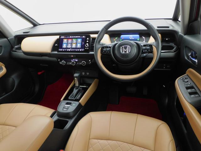 フィット e:HEVリュクス 4WD 無限エアロ ホンダセンシング コネクトディスプレイ(ナビゲーション・地デジ・Bluetoothオーディオ) マルチビューカメラ ETC2.0 アルミホイール(3枚目)
