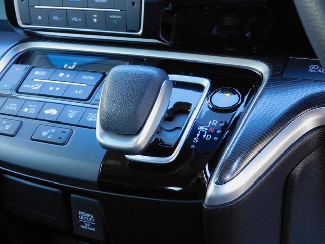 ステップワゴンスパーダ ｅ：ＨＥＶスパーダＧ・ＥＸホンダセンシング　純正１０インチメモリーナビ（ＣＤ録音・ＤＶＤ・地デジ・Ｂｌｕｅｔｏｏｔｈオーディオ）　１１．６インチ後席モニター　バックカメラ　両側電動スライドドア　ＥＴＣ２．０　ドライブレコーダー（36枚目）