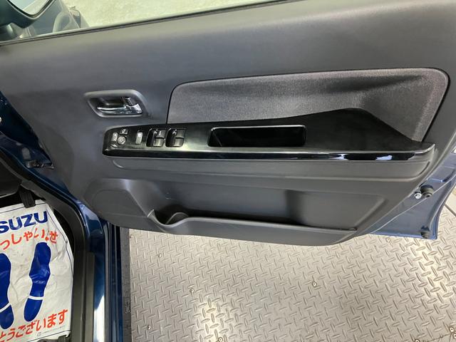 ワゴンＲスティングレー スティングレー　２５周年記念車　ＨＹＢＲＩＤ　Ｘリミテッド　ナビ　バックカメラ　Ｂｌｕｅｔｏｏｔｈ対応　セーフティーサポート　ＬＥＤヘッドライト　オートライト　電動格納ドアミラー　アイドリングストップ　セキュリティアラーム　キーレスプッシュスタート（37枚目）