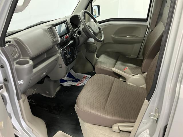 エブリイ PA 4型 5速オートギヤシフト ディスプレイオーディオ Bluetooth対応 オートライト(22枚目)