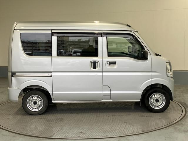 エブリイ PA 4型 5速オートギヤシフト ディスプレイオーディオ Bluetooth対応 オートライト(31枚目)