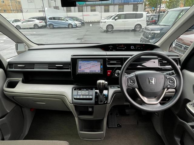 ステップワゴン Ｇホンダセンシング　Ｇａｔｈｅｒｓメモリーナビ　前後ドライブレコーダー　ホンダセンシング　Ｂｌｕｅｔｏｏｔｈオーディオ　両側電動スライドドア　ＥＴＣ（3枚目）