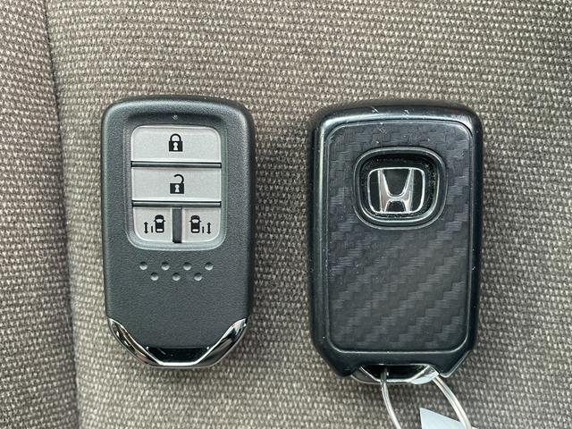 ステップワゴン Ｇホンダセンシング　Ｇａｔｈｅｒｓメモリーナビ　前後ドライブレコーダー　ホンダセンシング　Ｂｌｕｅｔｏｏｔｈオーディオ　両側電動スライドドア　ＥＴＣ（14枚目）