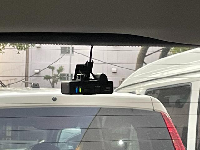 オデッセイ アブソルート・ＥＸホンダセンシング　Ｇａｔｈｅｒｓメモリーナビ　前後ドライブレコーダー　マルチビューカメラ　ブラインドスポットインフォメーション　ホンダセンシング（10枚目）