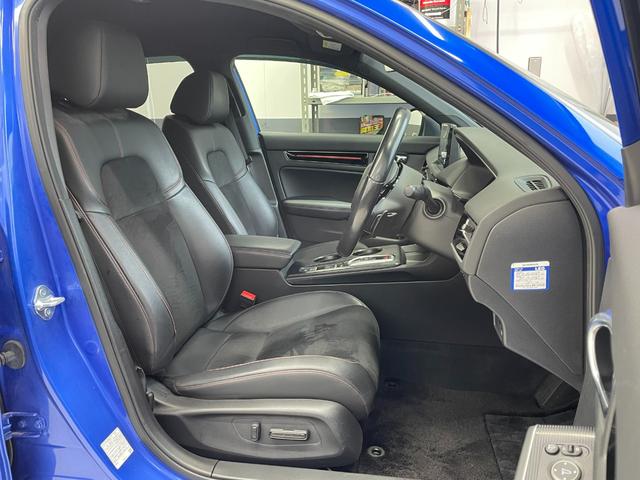 シビック e:HEV 純正メモリーナビ 前後ドライブレコーダー ホンダセンシング シートヒーター ブラインドスポットインフォメーション ワイヤレス充電(4枚目)