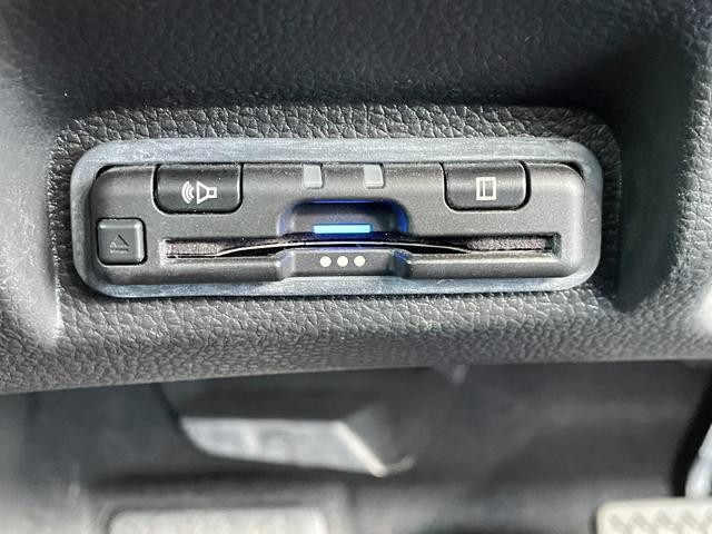 ヴェゼル e:HEVX Gathersメモリーナビ ホンダセンシング バックカメラ Bluetoothオーディオ LEDヘッドライト フォグランプ(10枚目)