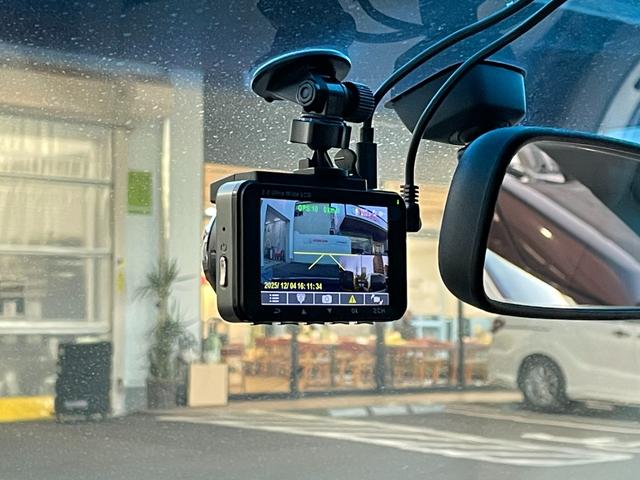 オデッセイ ＭＸ・エアロパッケージ　純正ＨＤＤナビ　前後ドライブレコーダー　バックカメラ　スマートキー　ＨＩＤヘッドライト　フォグランプ　パドルシフト　ＥＴＣ（9枚目）