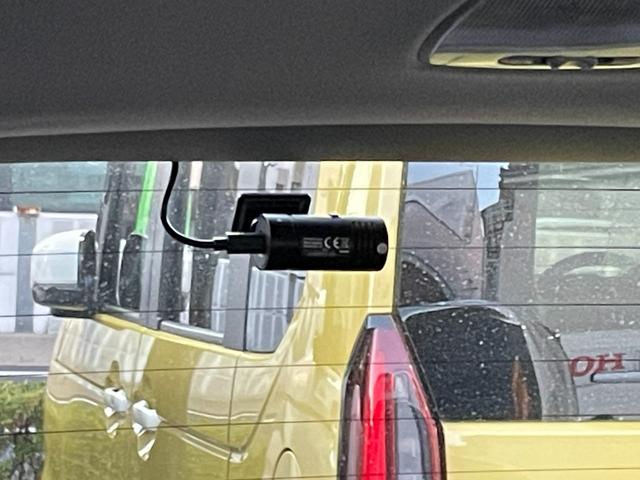 オデッセイ ＭＸ・エアロパッケージ　純正ＨＤＤナビ　前後ドライブレコーダー　バックカメラ　スマートキー　ＨＩＤヘッドライト　フォグランプ　パドルシフト　ＥＴＣ（10枚目）