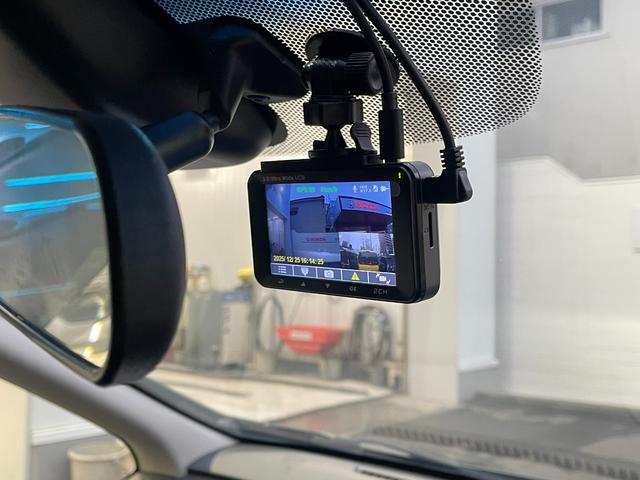 フリード＋ハイブリッド ハイブリッド・クロスターホンダセンシング　ルーフ雹害有　Ｇａｔｈｅｒｓメモリーナビ　前後ドライブレコーダー　天吊モニター　ホンダセンシング　シートヒーター　Ｂｌｕｅｔｏｏｔｈオーディオ（9枚目）