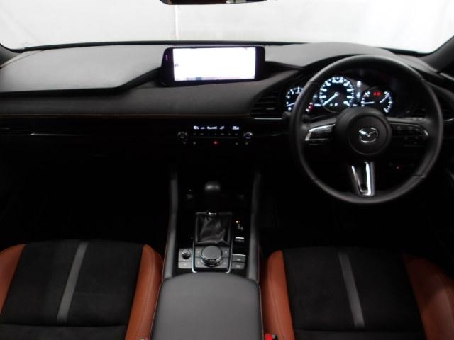 MAZDA3ファストバック 2.0 20S レトロスポーツエディション マツダコネクトナビ 360°カメラ BOSE ETC レーンキープアシスト パワーシート シートヒーター フルセグTV MRCC 車線逸脱 障害物センサー カープレイ 禁煙 スマートキー フルセグTV(2枚目)