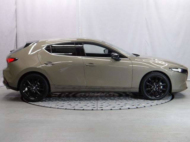 MAZDA3ファストバック 2.0 20S レトロスポーツエディション マツダコネクトナビ 360°カメラ BOSE ETC レーンキープアシスト パワーシート シートヒーター フルセグTV MRCC 車線逸脱 障害物センサー カープレイ 禁煙 スマートキー フルセグTV(39枚目)