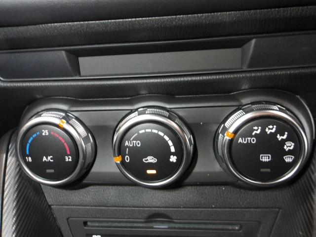 ＣＸ－３ １．５　ＸＤ　ディーゼルターボ　マツダコネクトナビ　ＥＴＣ　ＣＤ／ＤＶＤ　Ｂｌｕｅｔｏｏｔｈ　バックカメラ　オートライト　ＡＢＳ　ＤＳＣ　車線逸脱　ＢＳＭ　ディーゼルターボ　純正アルミ　記録簿付　Ｂカメ　地デジ　ＥＳＣ　ＴＶナビ（19枚目）