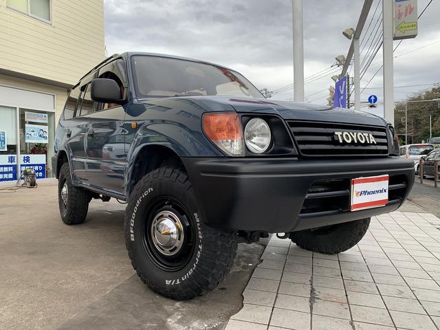 ＴＸリミテッド　４ＷＤ☆フレックスドリーム仕様☆ＴＯＹＯＴＡグリル☆丸目ヘッドライト☆クラシックホイール☆シートカバー☆カロッツェリアメモリナビ☆フルセグＴＶ☆Ｂｌｕｅｔｏｏｔｈ☆前後ドラレコ☆バックカメラ☆(7枚目)