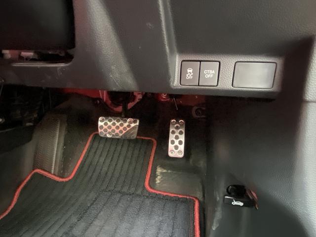 Ｓ６６０ α　前後モデューロエアロ☆無限ドライカーボンウィング☆無限マフラー☆７速パドル☆オプションストライプデカール☆Ｂｌｕｅｔｏｏｔｈオーディオ☆シティブレーキ☆ＬＥＤライト・フォグ☆ＬＥＤスカッフプレート☆（64枚目）